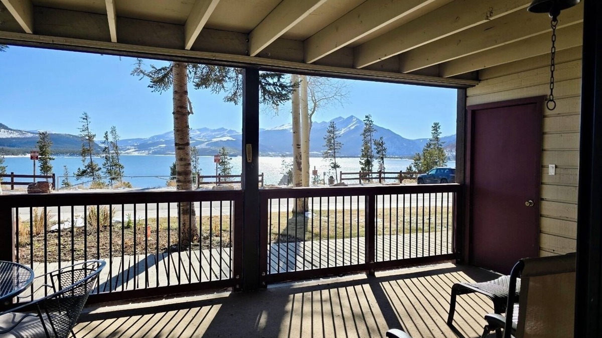 Dillon Condo | Beautiful Condo with Lake and Mountain View's right in the heart of Dillon