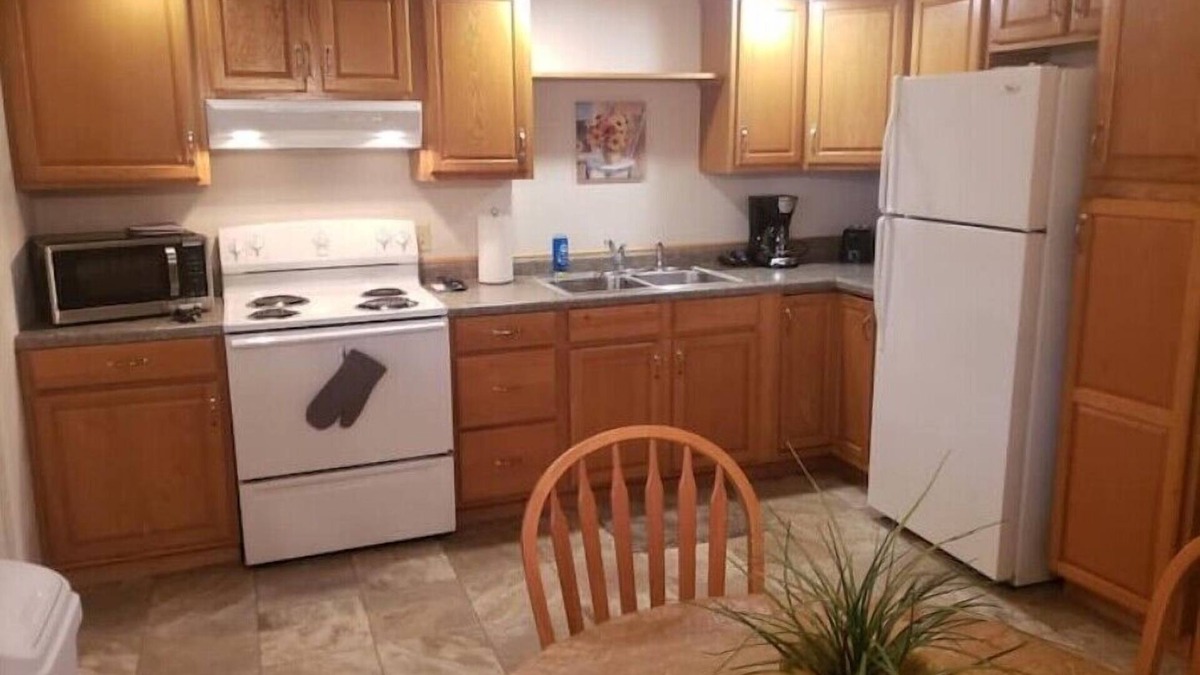 Stockton Apartment | Beautiful Condos By The Park