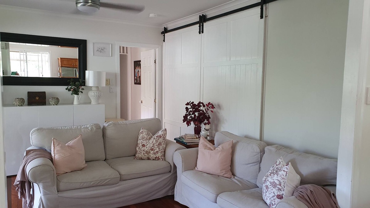 Cedar Creek Other | Beautiful cosy country home and separate cottage between Gold Coast and Brisbane