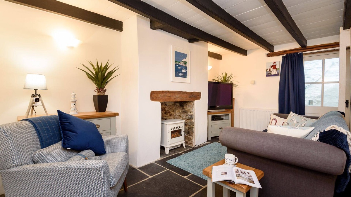 West Looe House | Beautiful Cottage in West Looe with parking