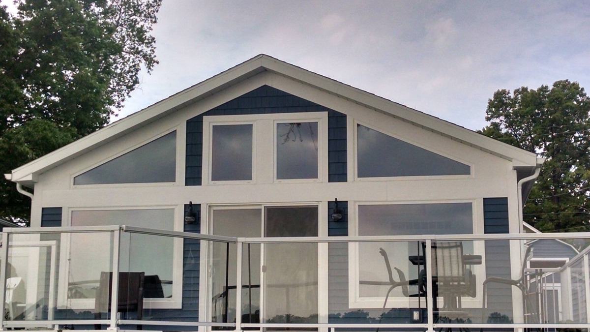 Howell Cottage | Beautiful cottage on Lake Chemung, Howell