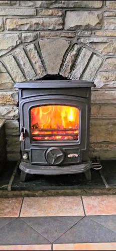 Ardara House | Beautiful Cottage with Mountain View at Beagh