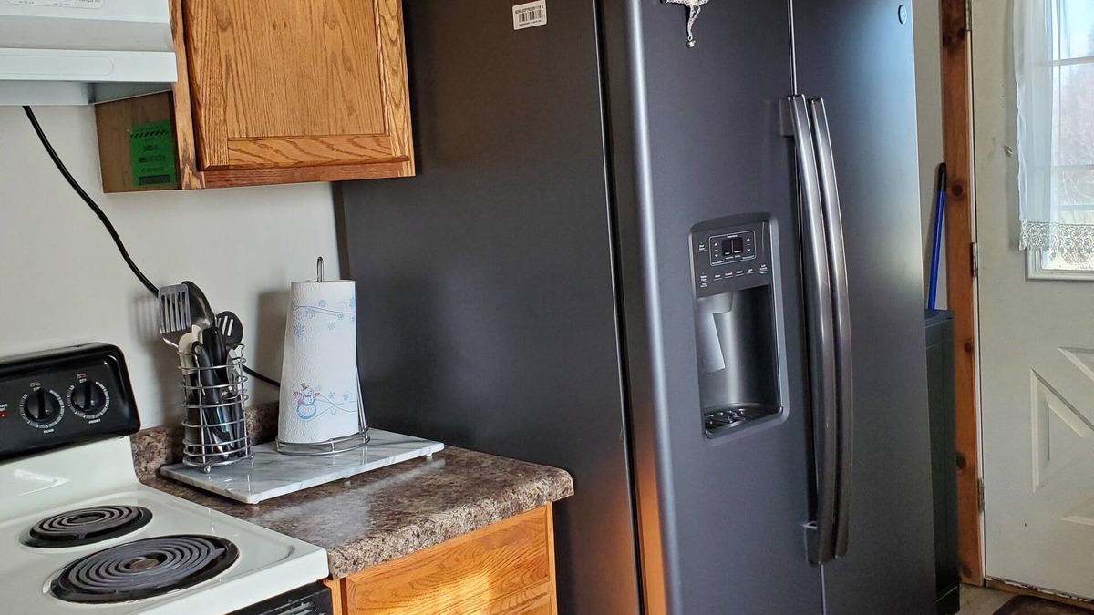 East Liberty Apartment | Beautiful country setting, Newly remodeled Secondary Suite. 3 miles to Honda ELP