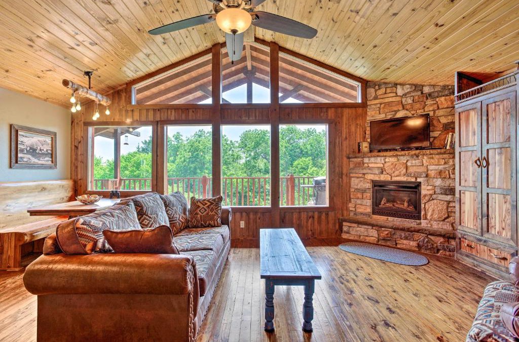 Caddo County House | Beautiful Country Cabin on Crooked Creek Farm!