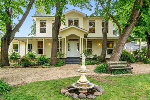 New Norfolk House | Beautiful country home in the Derwent Valley
