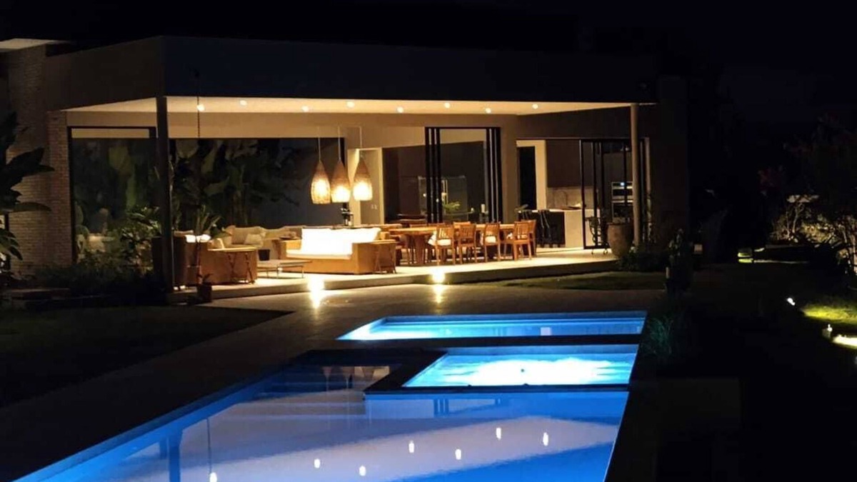 Pereira House | Beautiful Country House in gated community Come enjoy Colombia's Coffee Region .