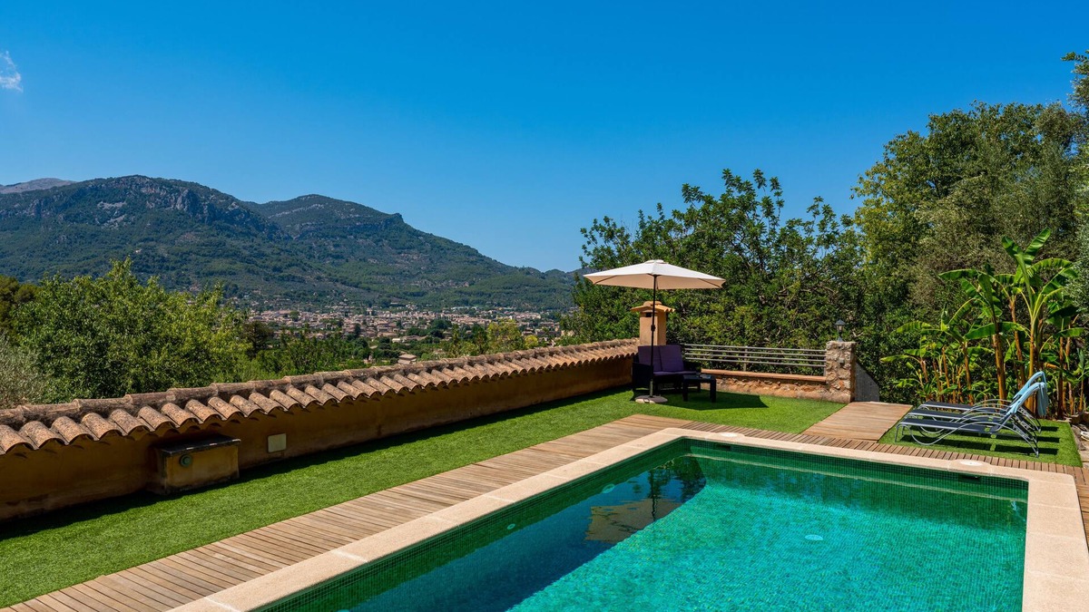 Biniaraix House | Beautiful country house with pool and breathtaking panoramic views