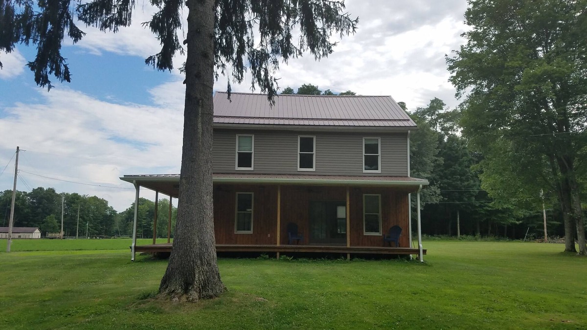 Clarks Mills House | *Beautiful Country Farmhouse* *Clark's Mills, Pennsylvania *
