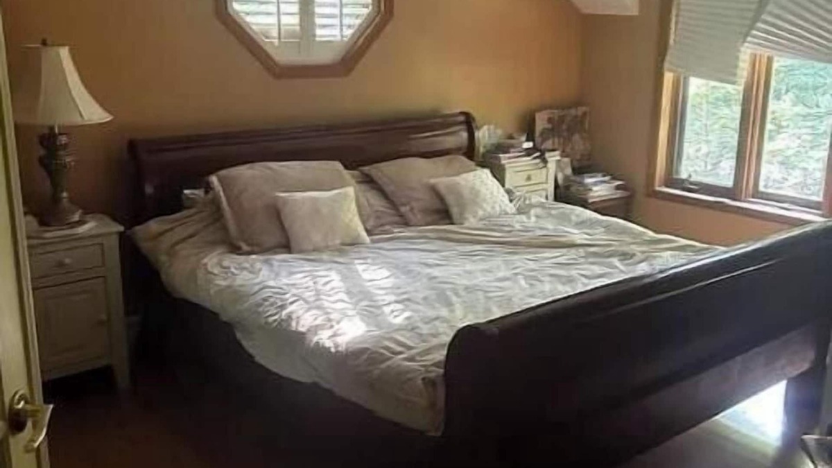 Chelsea House | Beautiful cozy house in Chelsea - w 3 bedrooms nnEnjoy, relax at Champêtre house