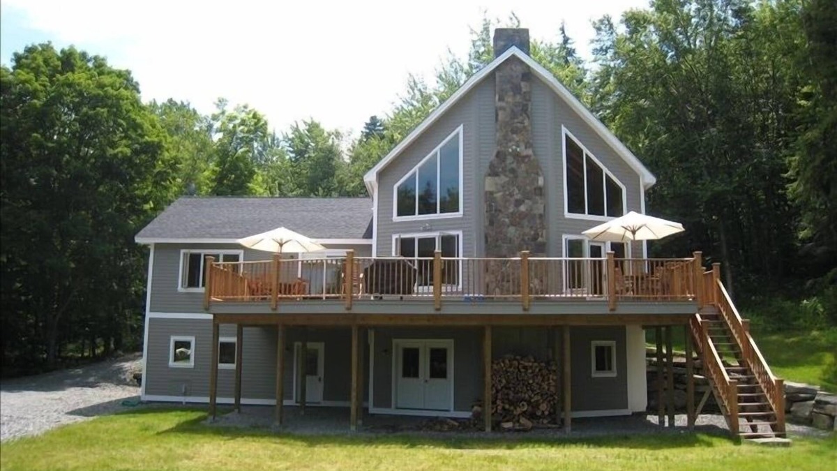 Wilmington House | Beautiful Custom Built Timber Frame Home, Sleeps 11