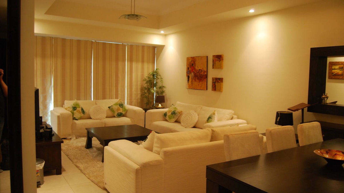 Business Bay Apartment | Beautiful Designer Home in the heart of Dubai overlooking Burj Khalifa & Creek