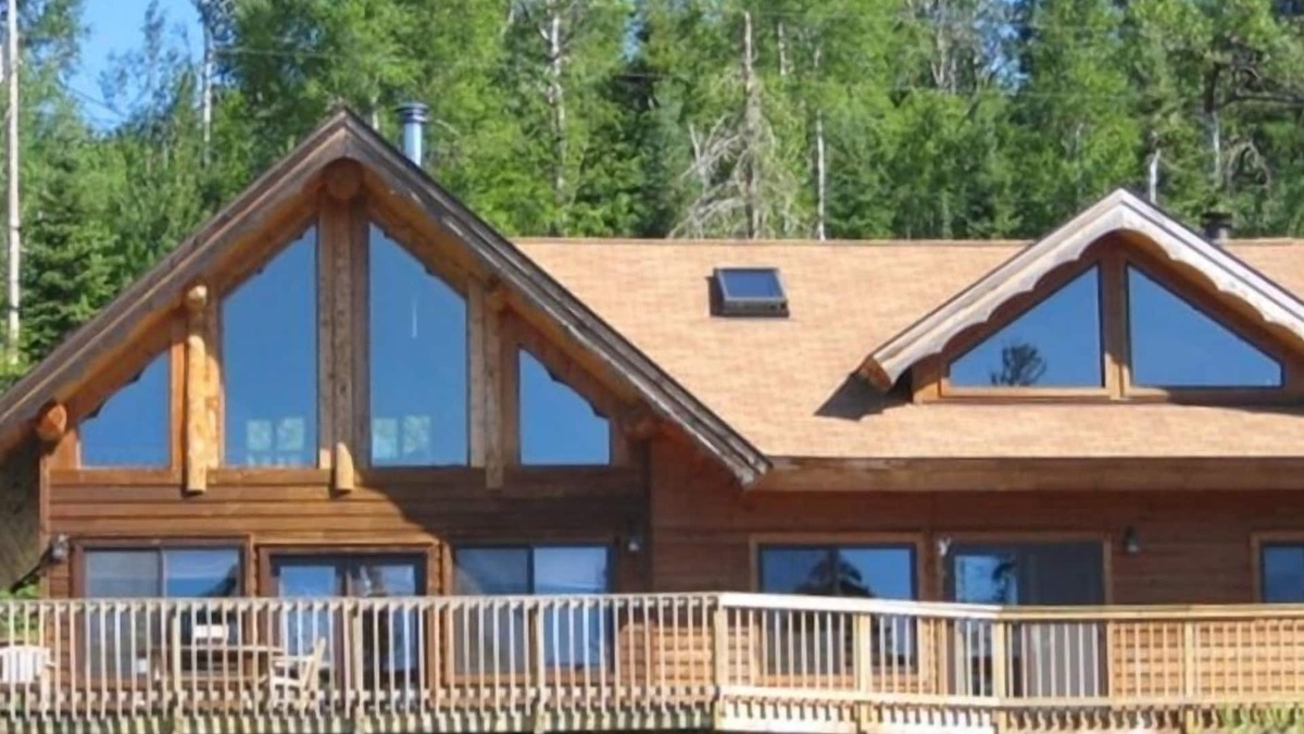 Ely Cabin | Beautiful Echo Trail Cabin Near the Boundary Waters