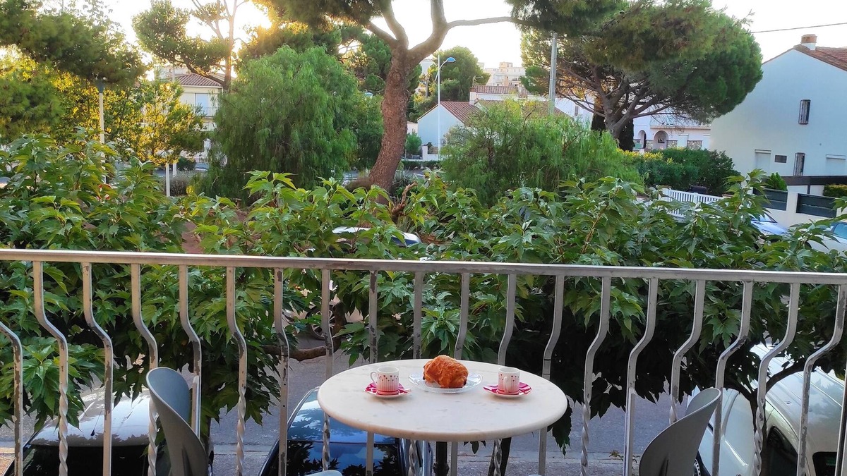 Mediterranee Apartment | Beautiful F3 of 60m2 4/6 pers all comfort in Canet plage