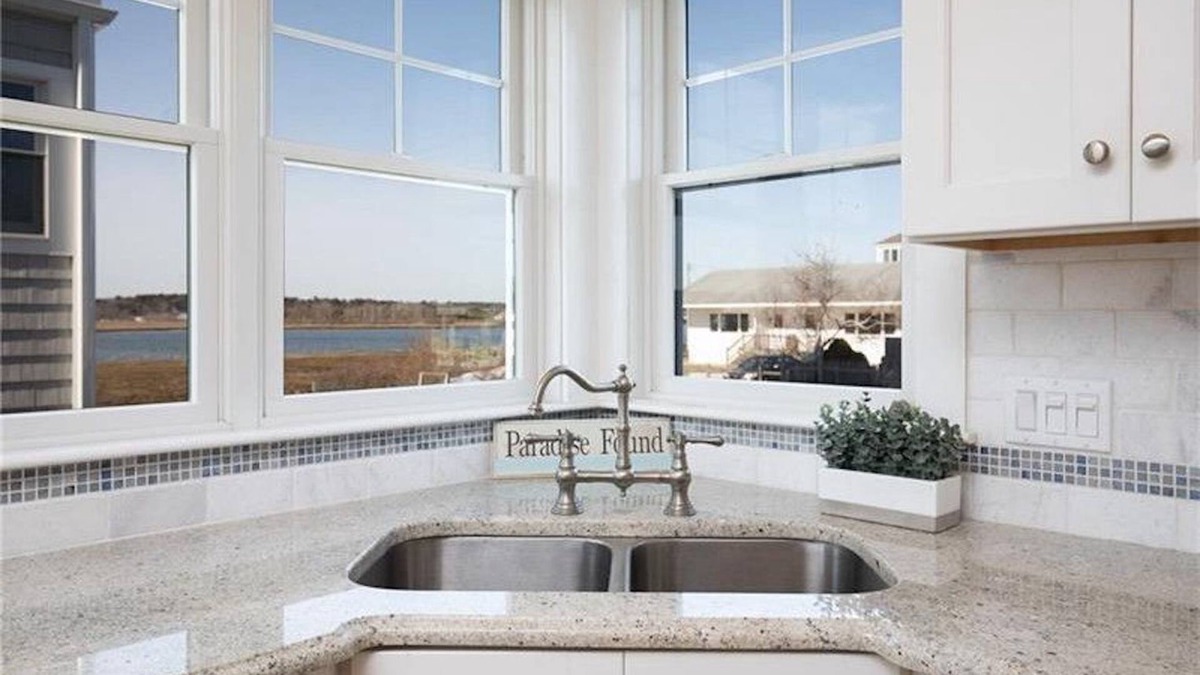 Wells Beach House | Beautiful Family Beach House, just a few short steps to Wells Beach!