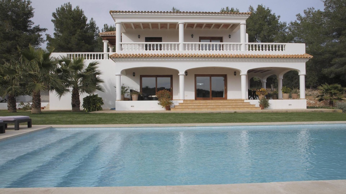 Sant Rafael de Sa Creu Villa | Beautiful family home in the middle of nature, free Wifi, air conditioning,.