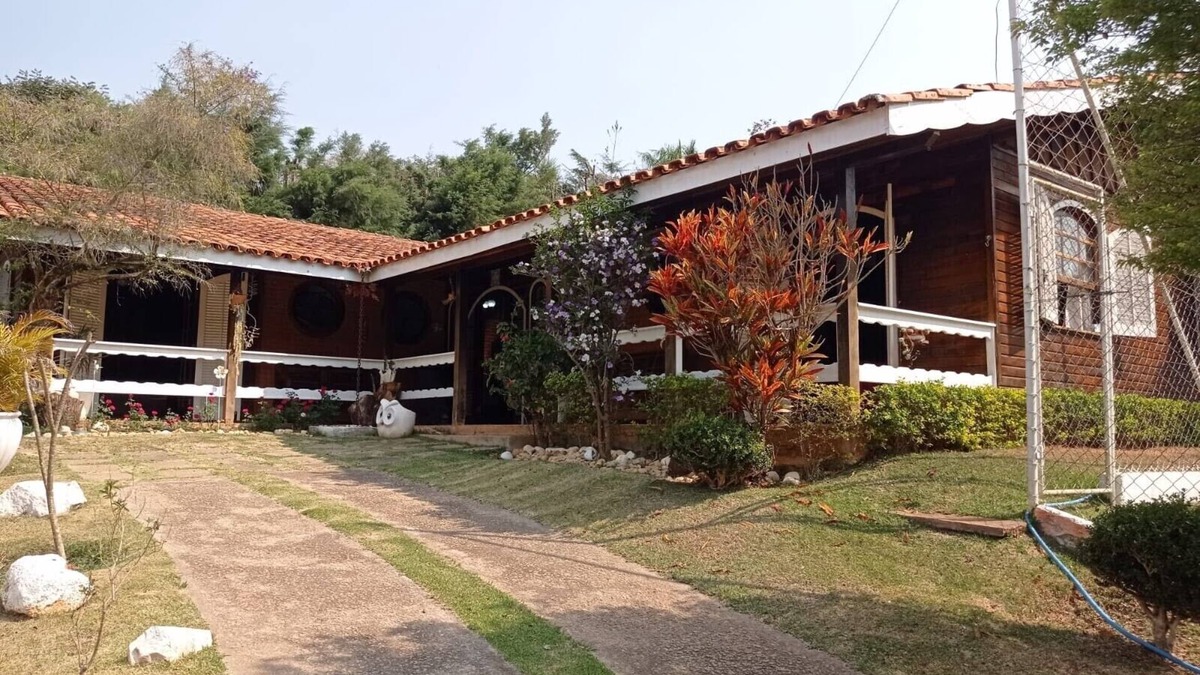 Caetetuba Cottage | Beautiful Farm in Atibaia in a closed condominium with ample security