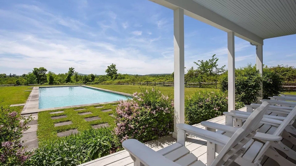 Goshen House | Beautiful Farmhouse on 14 Acres