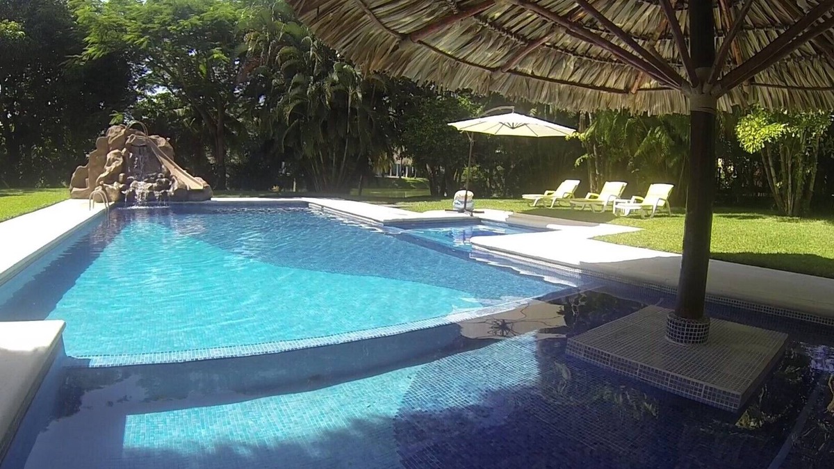 Puerto San Jose House | Beautiful Five Bedroom Ocean Home CH002