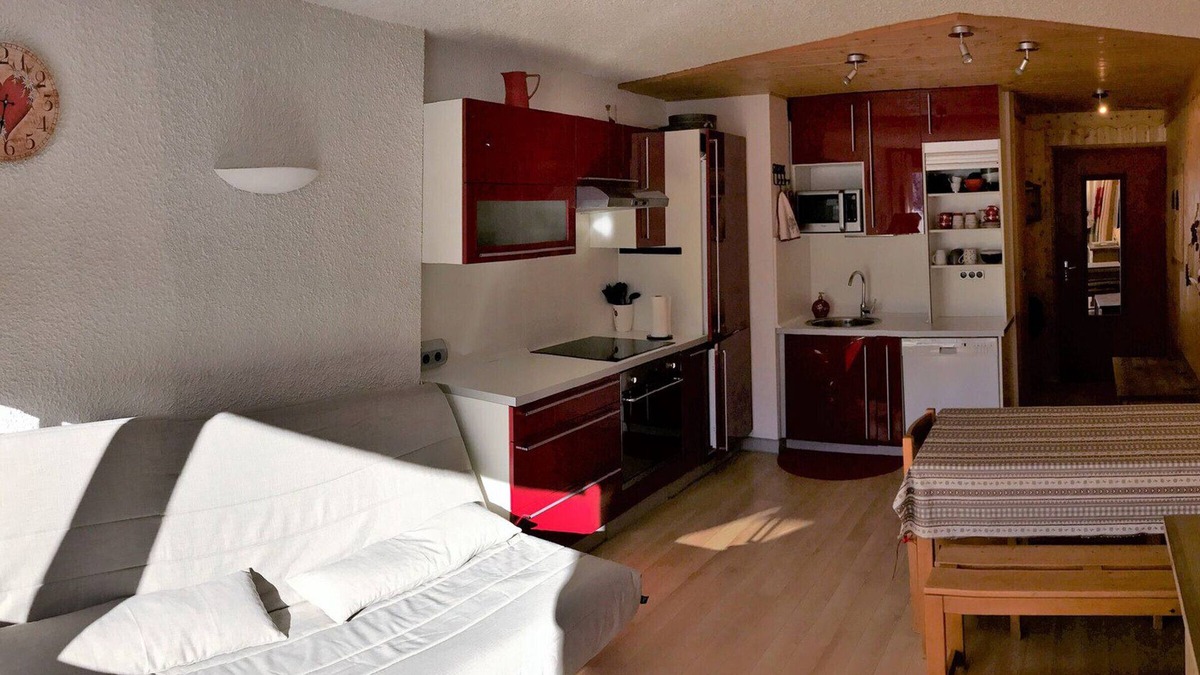 Correncon-en-Vercors Apartment | Beautiful 2-Room Apartment with Sleeping Area at the Foot of Corrençon Ski Slopes