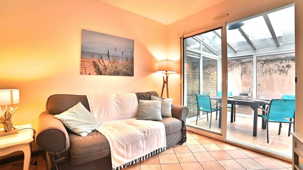 Saint-Denis-d'Oleron House | Beautiful villa for 4 guests with WIFI, TV, terrace, pets allowed and parking