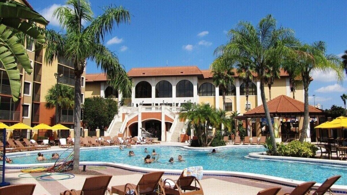 Florida Central Atlantic Coast Resort | Beautiful & fun resort with waterpark, Close to Universal, Sea World and Disney.