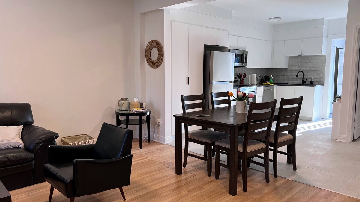 Lachine Apartment | Beautiful furnished and renovated condo!