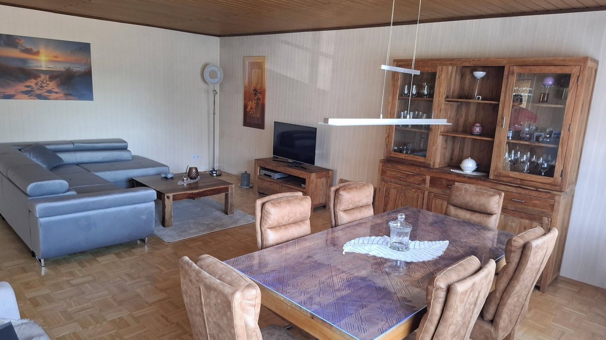 Biebelsheim Apartment | Beautiful furnished apartment in a quiet area with great hiking trails nearby
