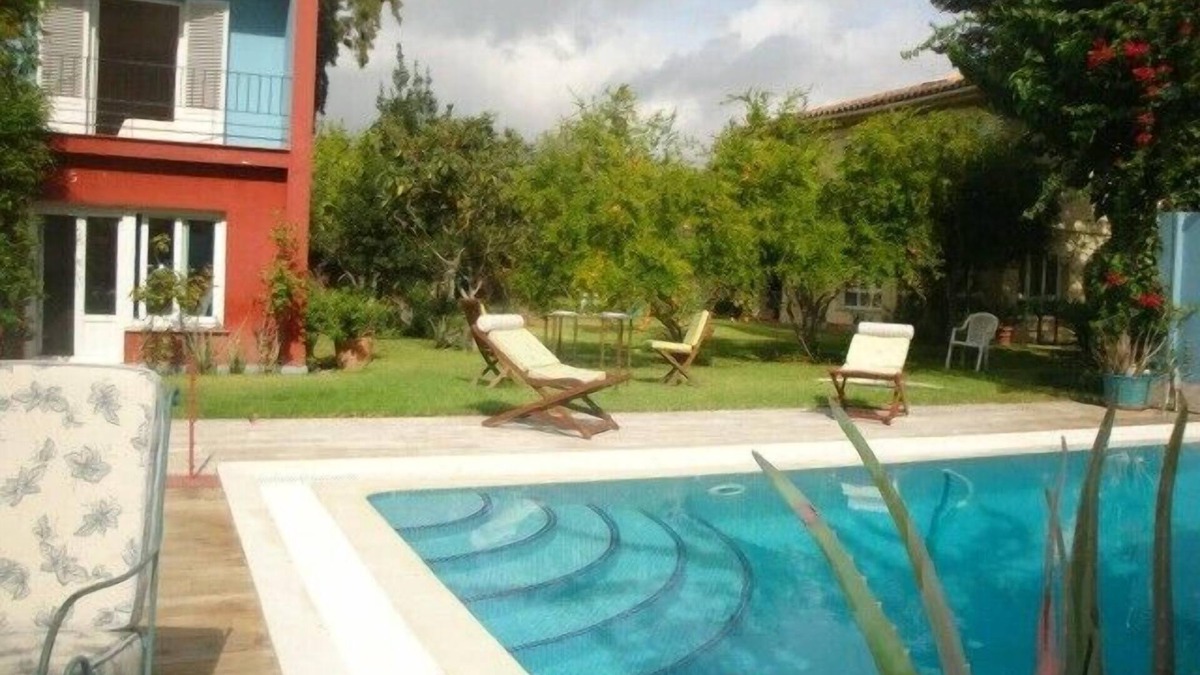 Santa Clara Villa | BEAUTIFUL GARDEN VILLA WITH PRIVATE SWIMMING POOL AT SEVILLE DOWNTOWN