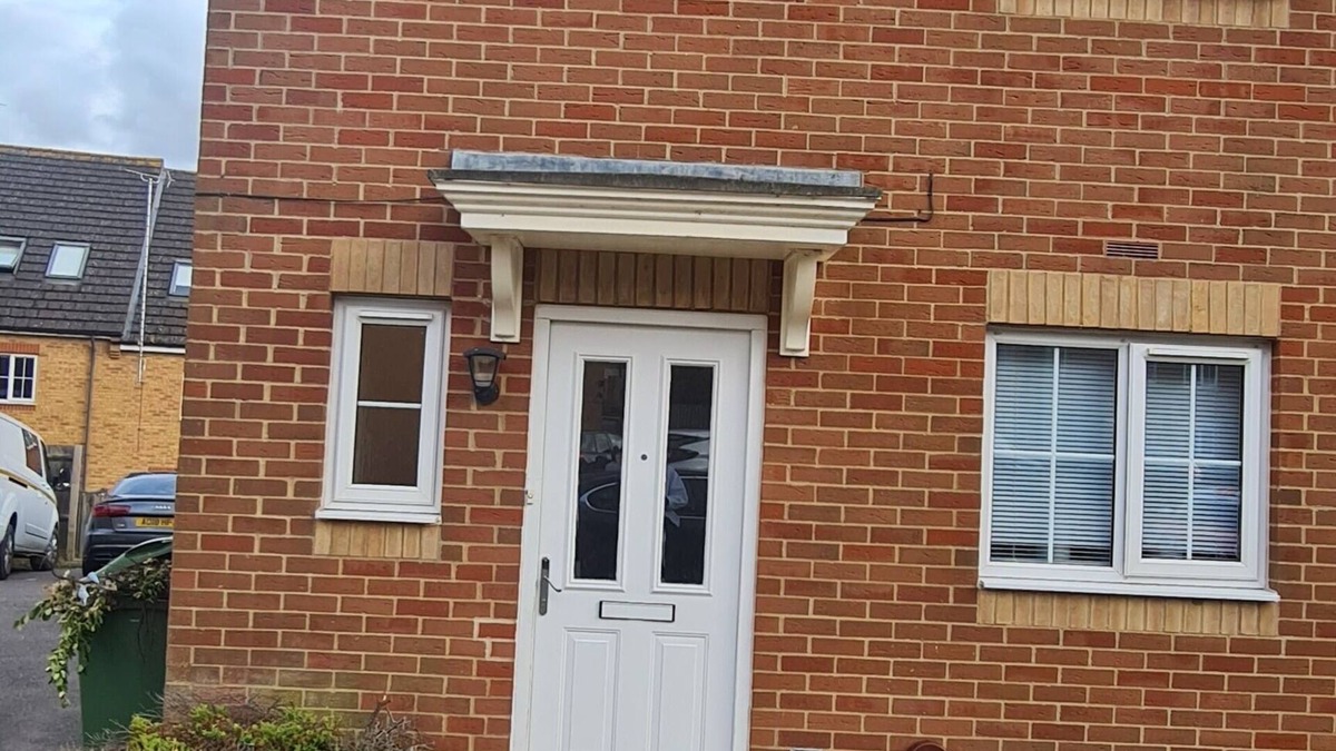 Leighton Buzzard House | Beautiful Generous 5-bedroom house superb amenities perfect home-away-from-home