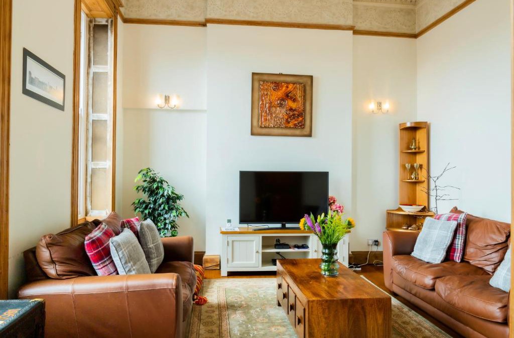 Leek Apartment | Beautiful Grade II listed apartment.