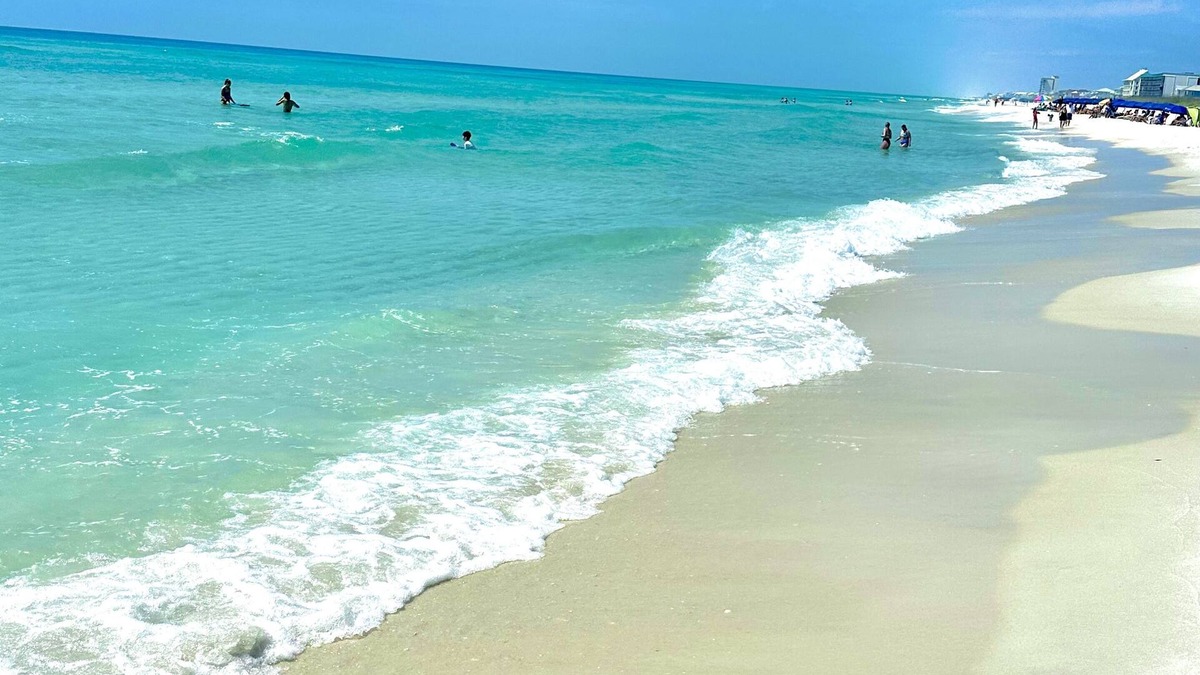 Sugar Beach House | Beautiful Gulf Front Complex,White Sandy Beaches, private pool, Paradise Awaits!