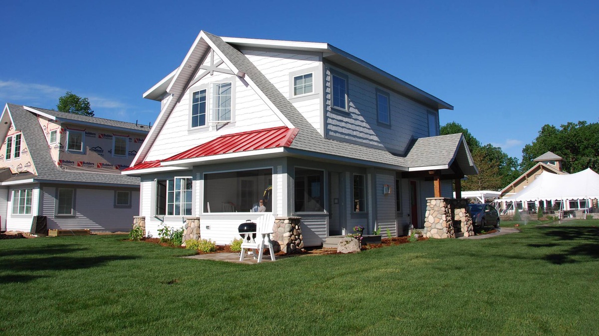 Nisswa Cottage | Beautiful Gull Lake Cottage at Quarterdeck Resort