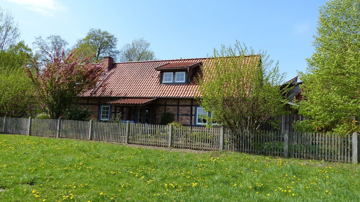 Kuesten House | Beautiful half-timbered house with space for 5 people on the edge of a Rundling village