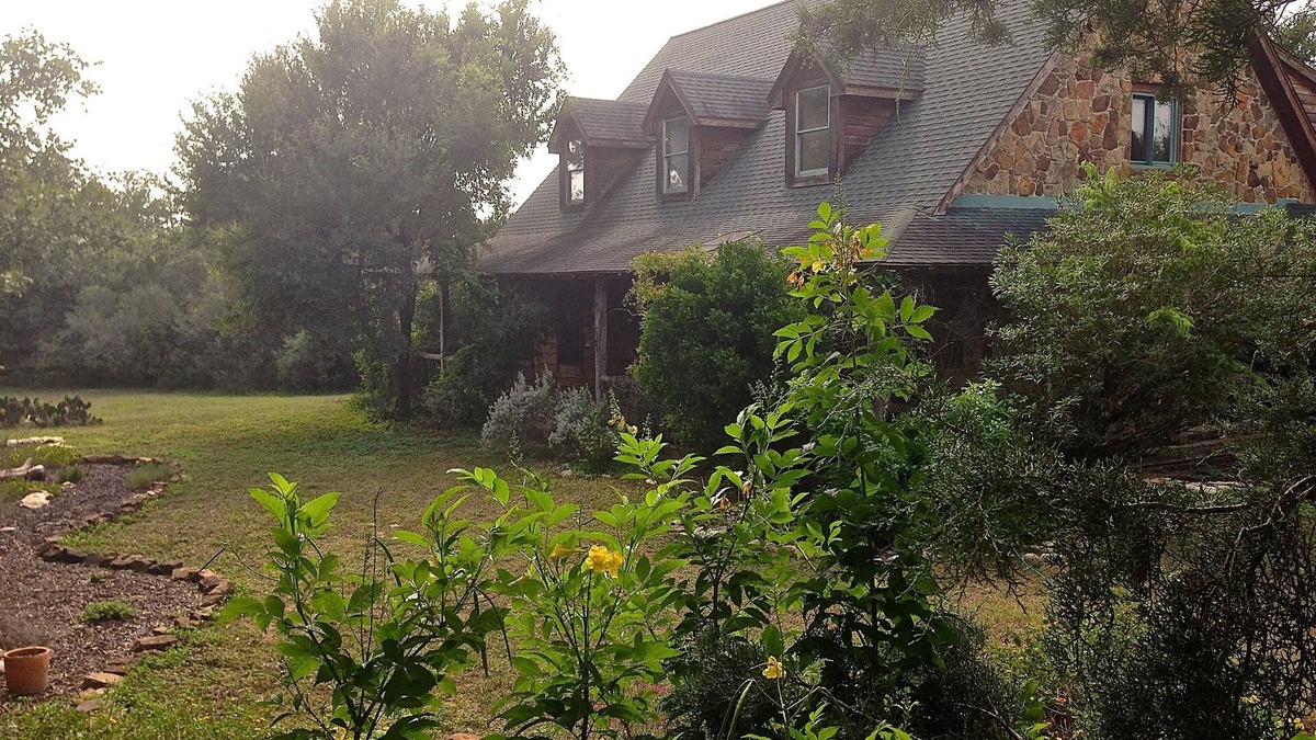 Buda House | Beautiful HIl Country Hideaway in Private Gated Community