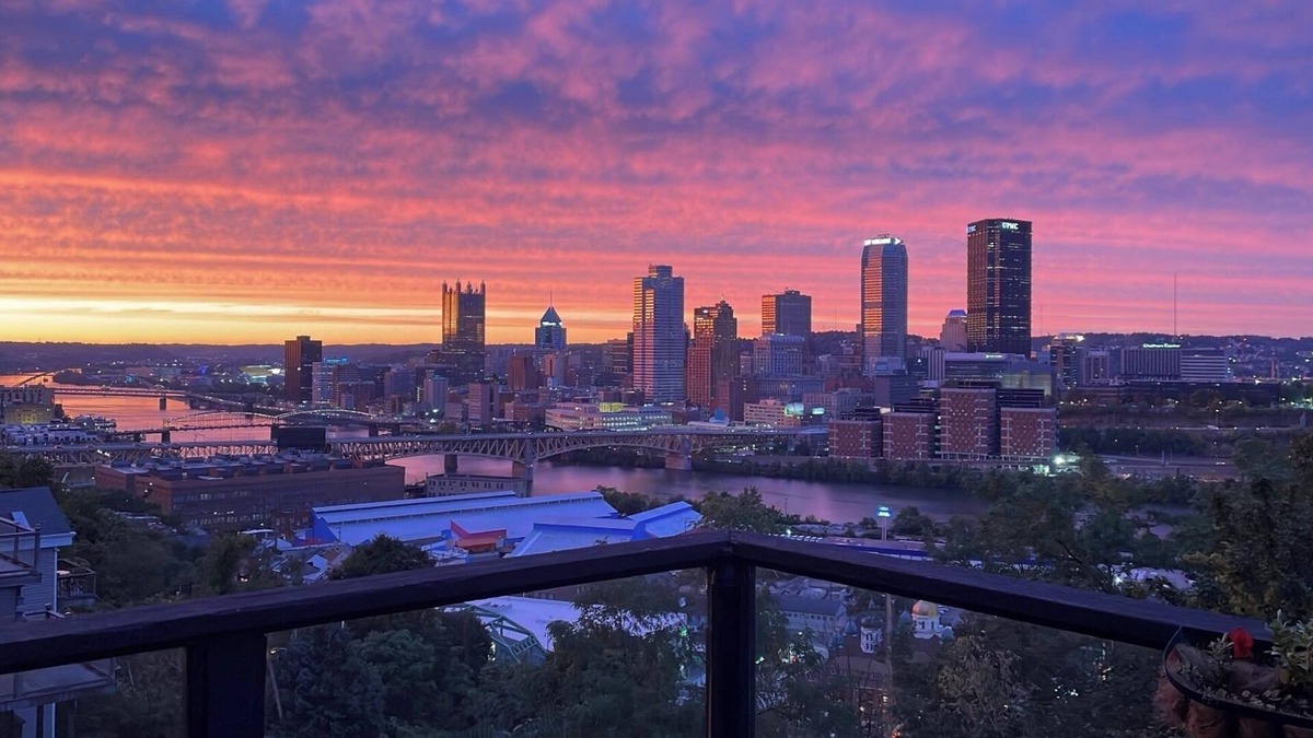 Pittsburgh House | Beautiful Hillside Home with Incredible City Views! Great Location and Privacy!
