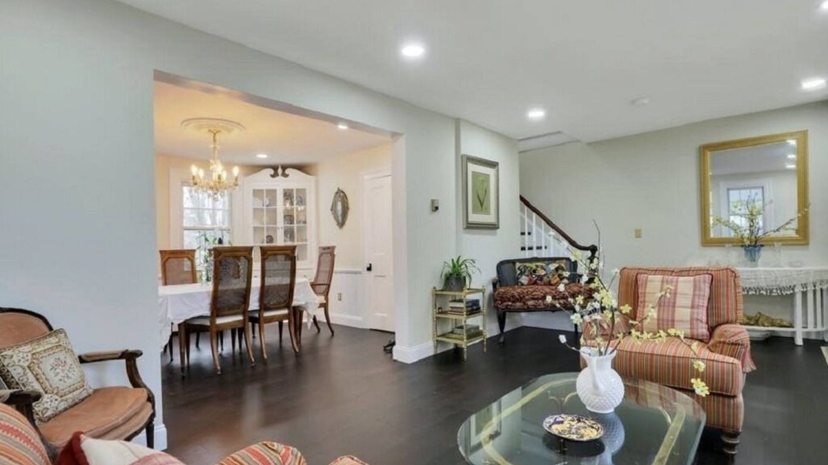 Stony Brook House | Beautiful historic home in Stony Brook!