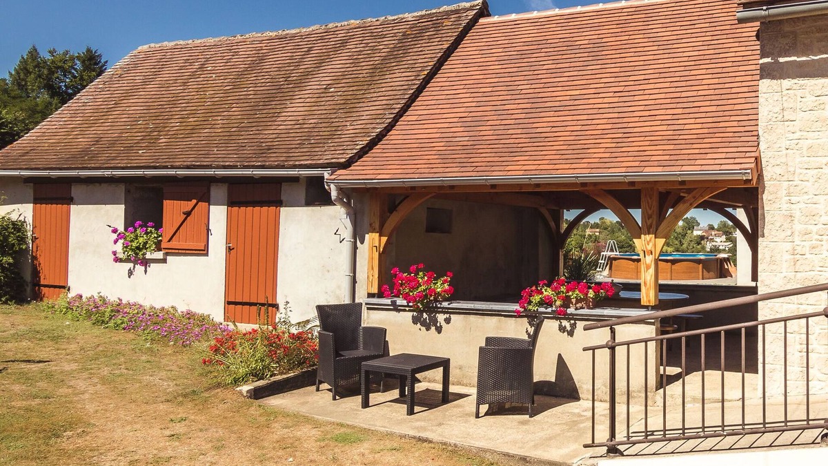Savignac-Ledrier House | Beautiful holiday home near lake and forest