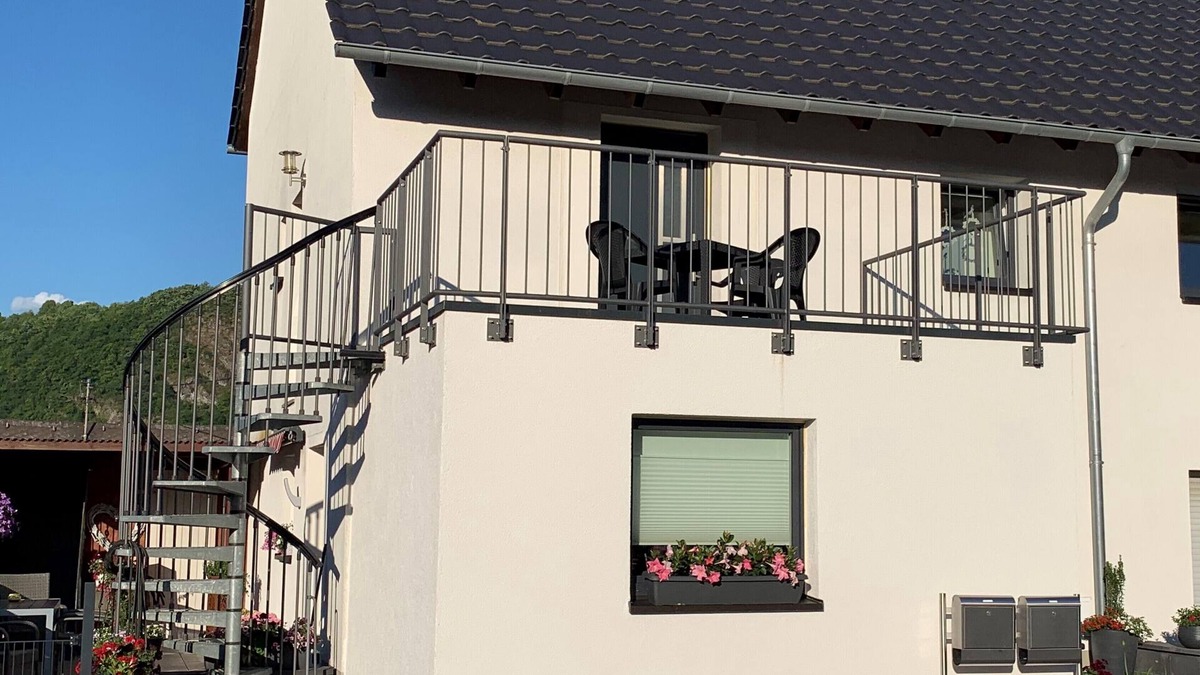 Niederemmel Apartment | Beautiful holiday apartment on the Moselle