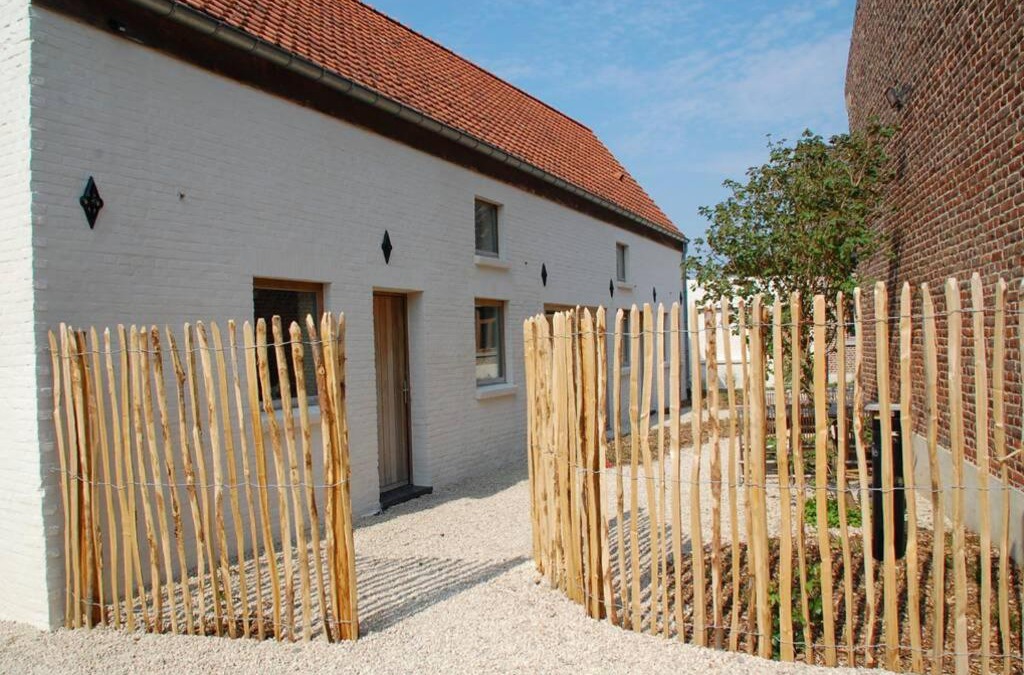 Galmaarden House | Beautiful holiday home in renovated farm 30 mins from Pairi Daiza