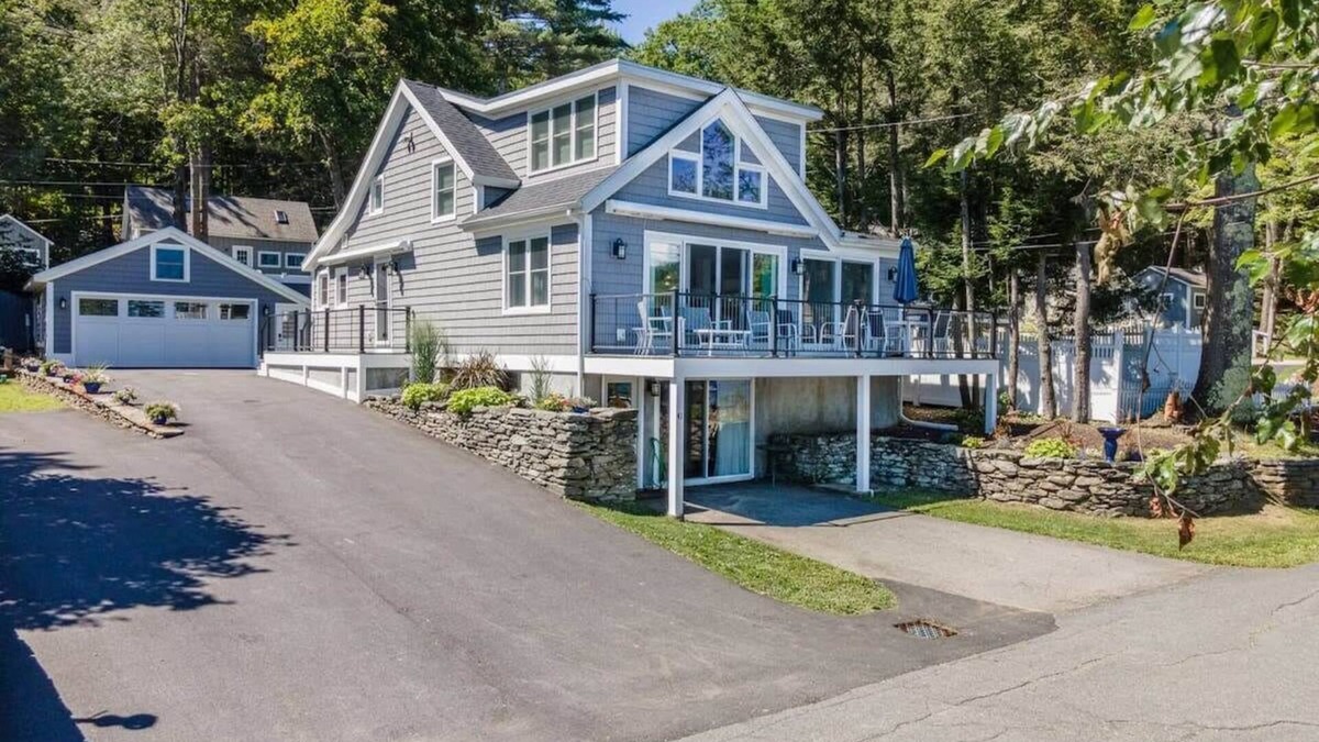 Spofford House | Beautiful Home 30 Feet from the sand at Spofford Lake!