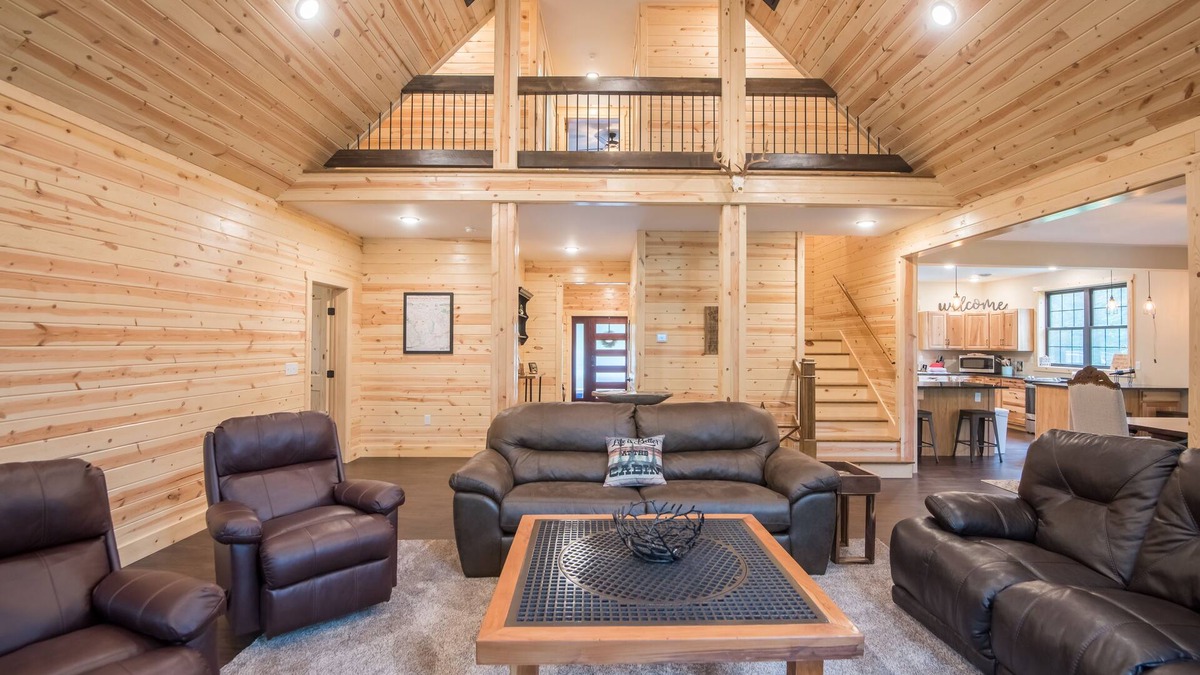 Antes Fort Cabin | Beautiful Home/Cabin on Pine Creek "Location Location" Built 2018.