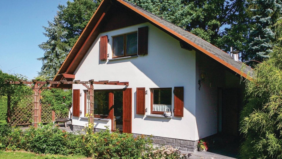 Abhorn House | Beautiful home in Lengenfeld/Plohn