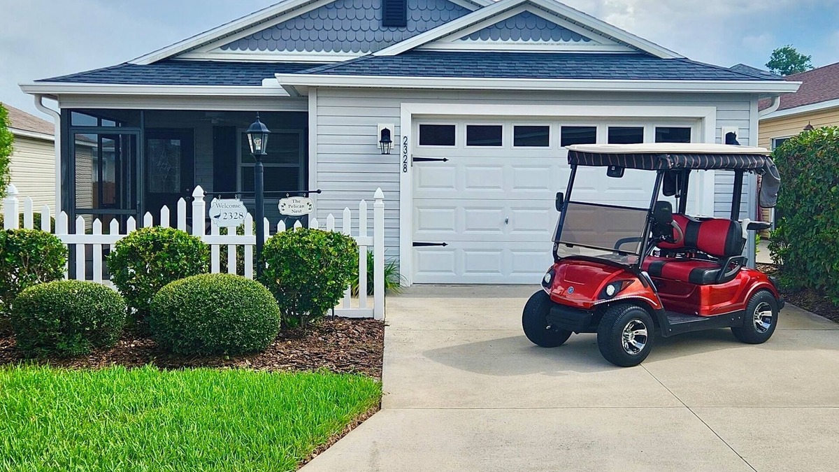 Wildwood House | Beautiful Home + Golf Cart in Prime Location – Minutes from Brownwood, and More!