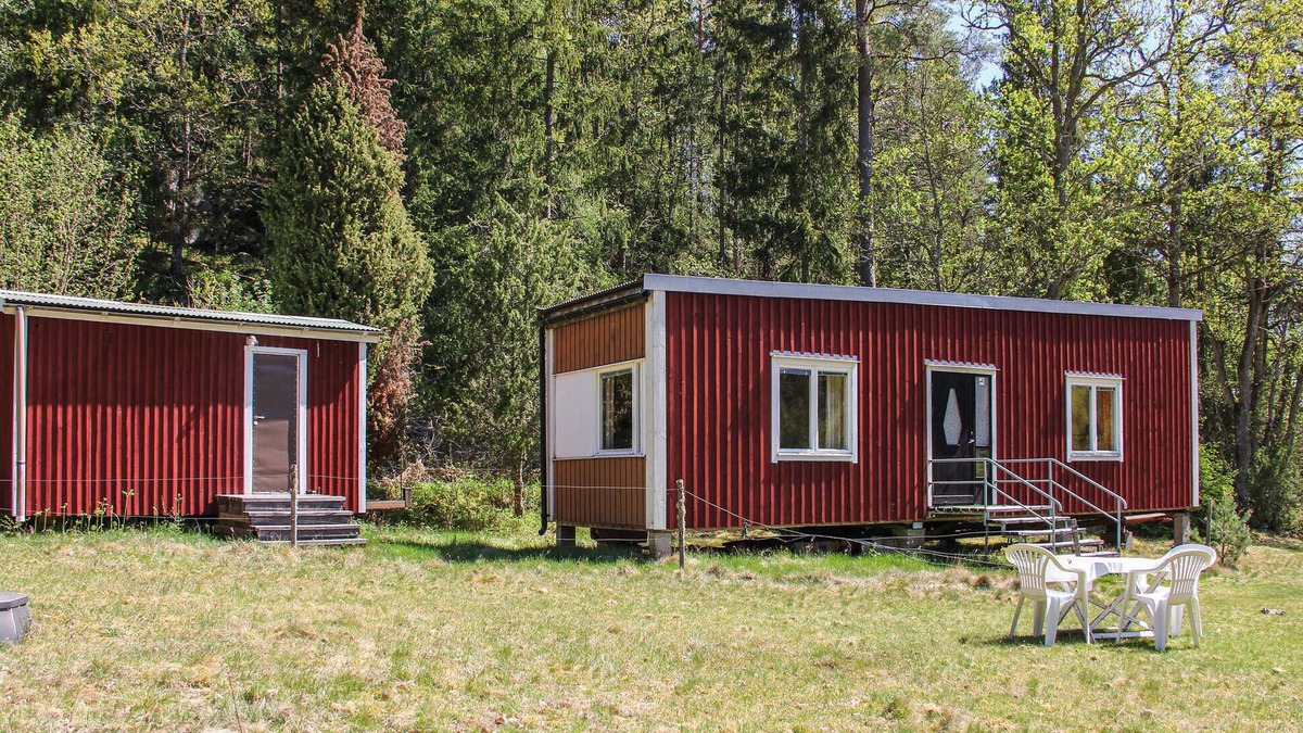 Tvetaryd House | Beautiful home in Backaryd with WiFi