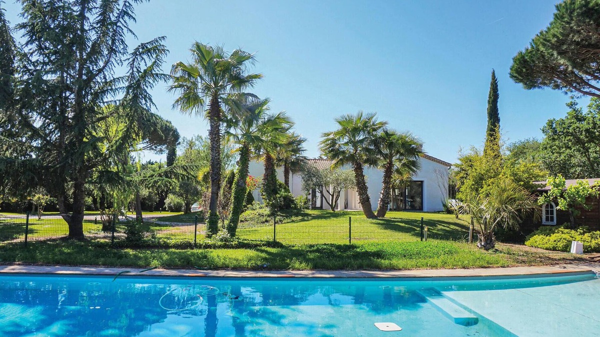 Beziers House | Beautiful home in Beziers with WiFi