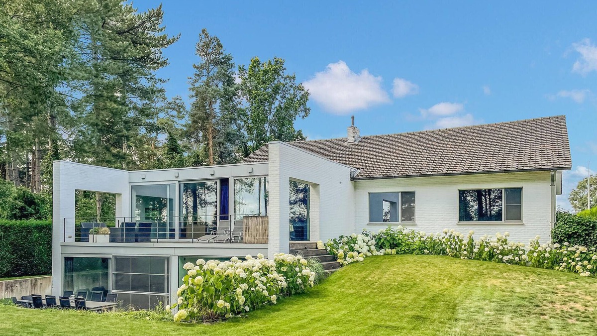 Bocholt House | Beautiful home in Bocholt with WiFi