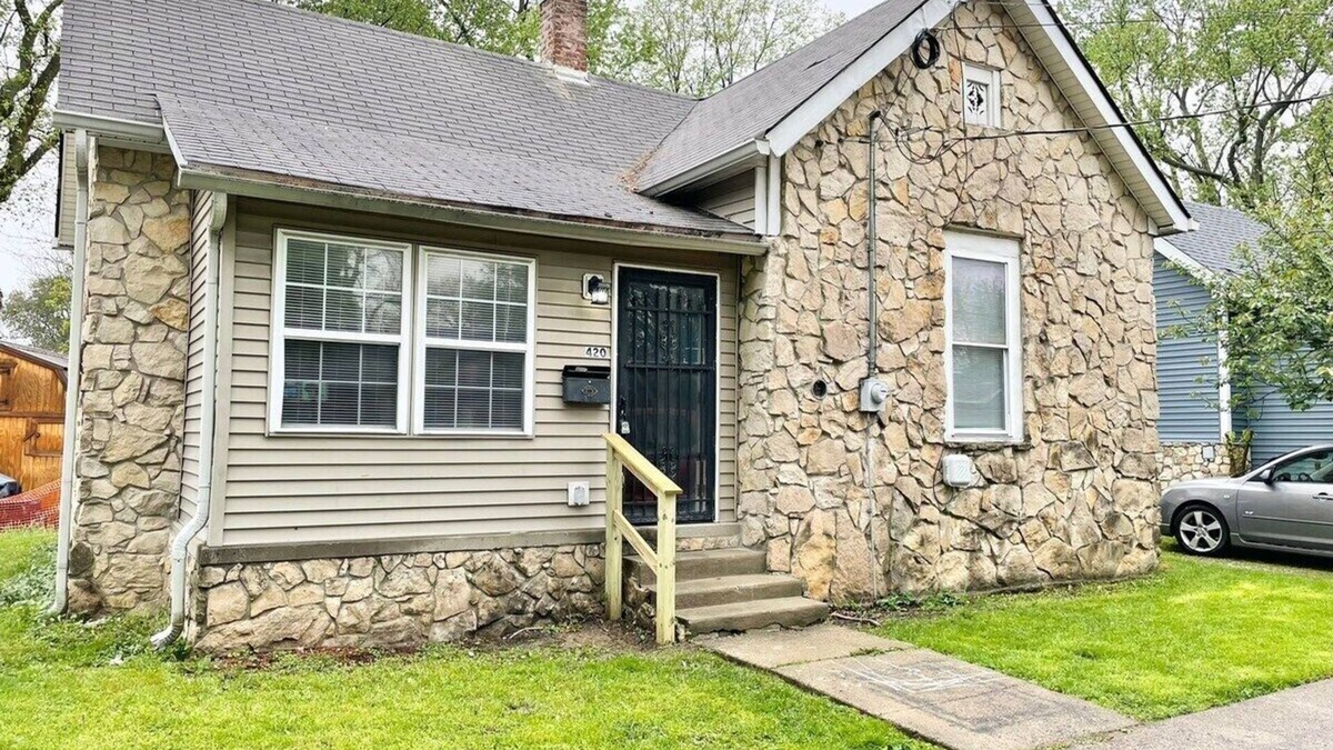 Franklin House | Beautiful Home in Downtown Franklin, Sleeps 6!