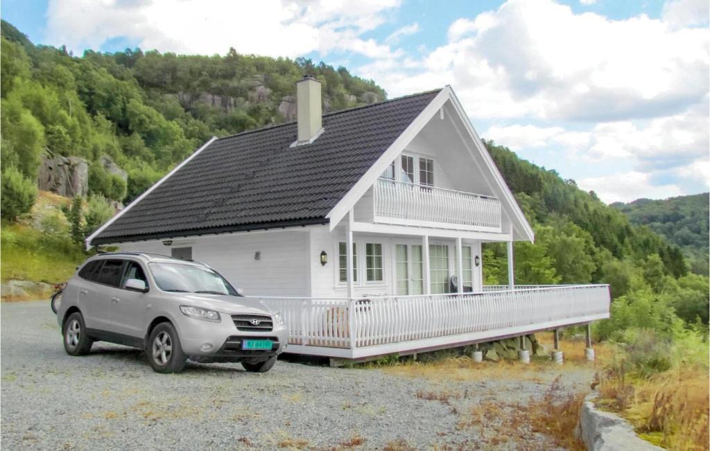 Fister House | Beautiful Home In Fister With Wifi