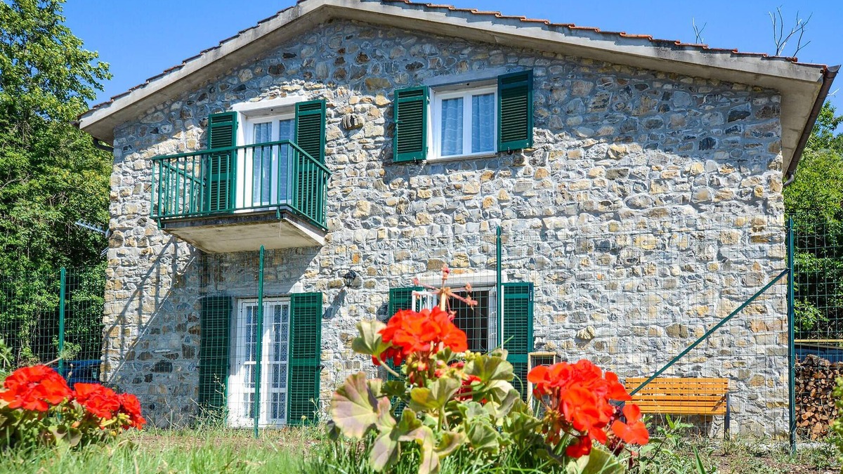 Framura House | Beautiful home in Framura with WiFi