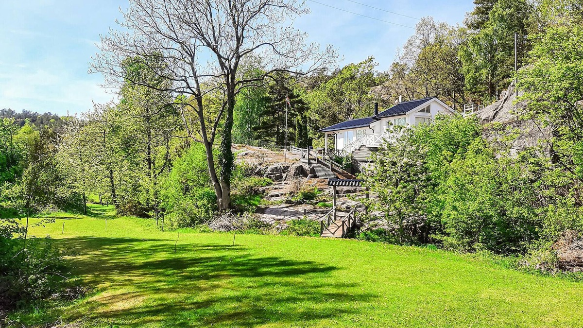 Tvedestrand House | Beautiful home in Gjeving